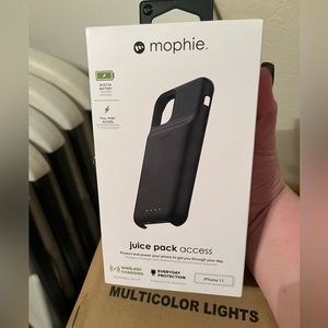 Mophie iPhone 11 case brand new